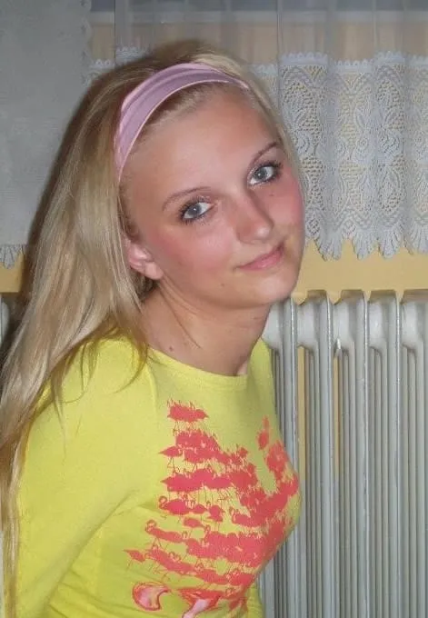 Zara, 22 Jahre — sextreffen in Rodenkirchen