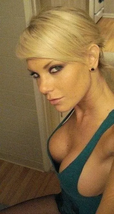 Lena, 28 Jahre — sextreffen in Ludwigshafen am Rhein