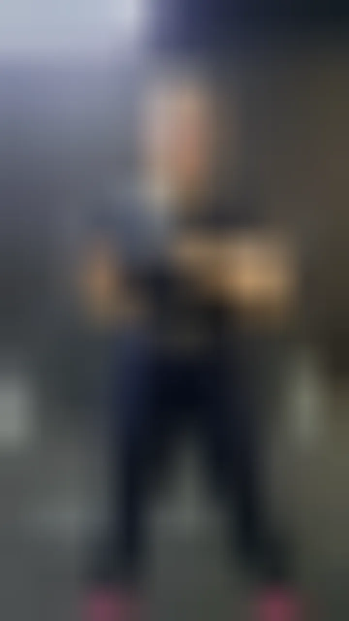 Elara, 22 Jahre — sextreffen in Bonn