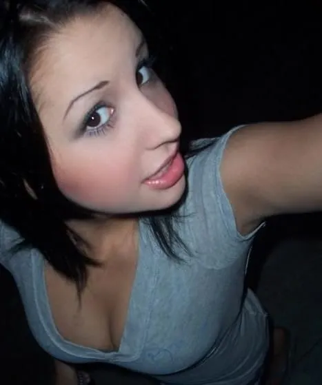 Layla, 26 Jahre — sextreffen in Neubrück