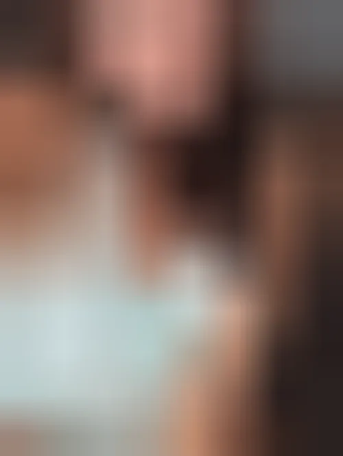 Amira, 27 Jahre — sextreffen in Bottrop