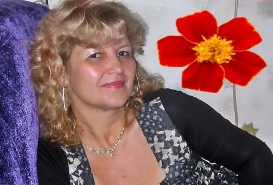 Lena, 26 Jahre — sextreffen in Bergisch Gladbach
