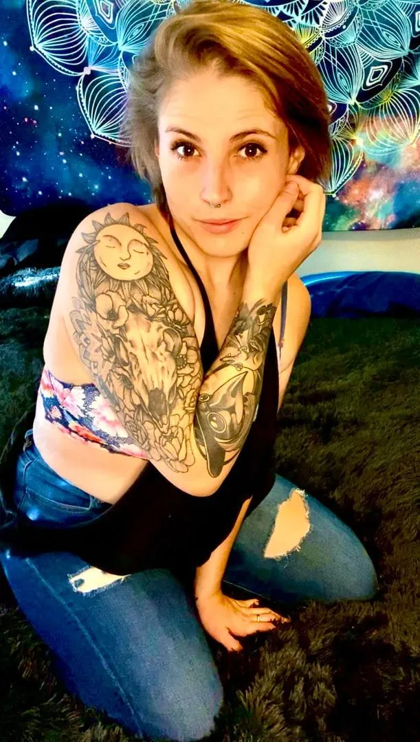 Ines, 27 Jahre — sextreffen in Duisburg