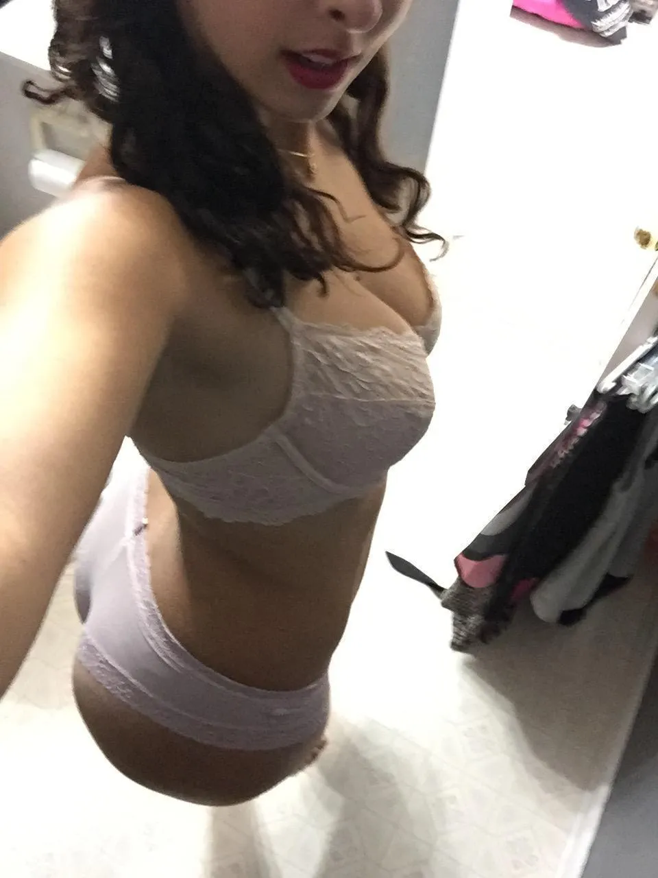 Elif, 22 Jahre — sextreffen in Wuppertal