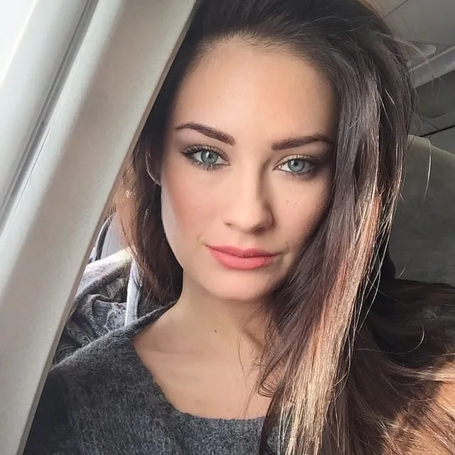 Emilia, 19 Jahre — sextreffen in Eltville