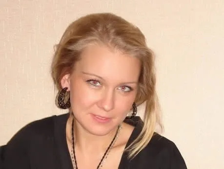 Laura, 32 Jahre — sextreffen in Bonn