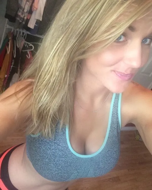 Lea, 23 Jahre — sextreffen in Mitte