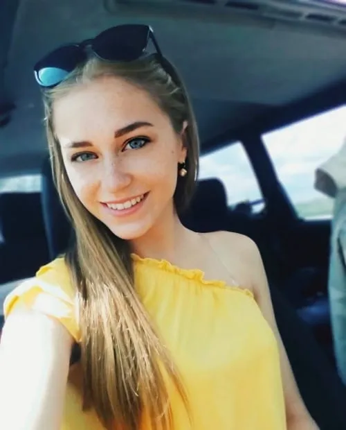 Mira, 24 Jahre — sextreffen in Wuppertal