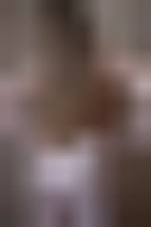 Livia, 19 Jahre — sextreffen in Magdeburg
