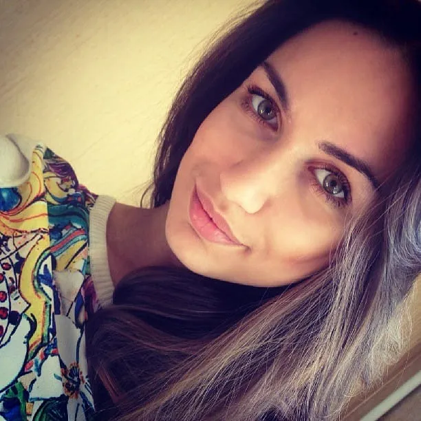 Nina, 22 Jahre — sextreffen in Griesheim