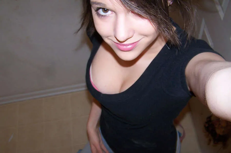 Veronika, 26 Jahre — sextreffen in Eselsberg