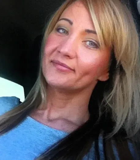 Nora, 19 Jahre — sextreffen in Wolfsburg