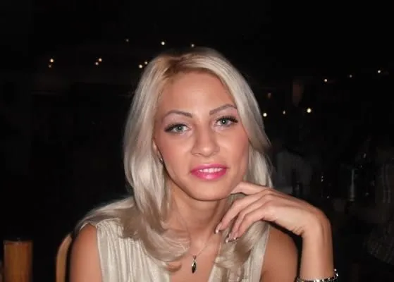 Jasmin, 19 Jahre — sextreffen in Bonn