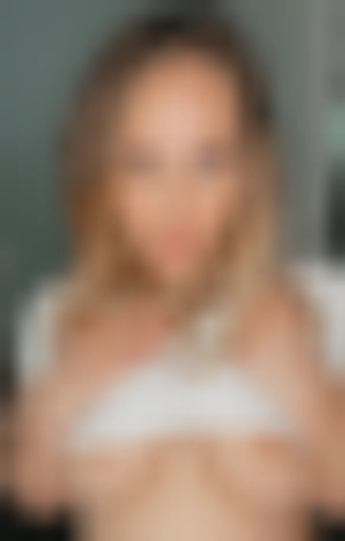 Ella, 23 Jahre — sextreffen in Bergedorf