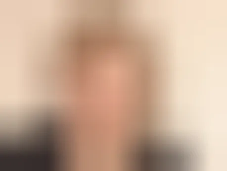 Laura, 32 Jahre — sextreffen in Bonn