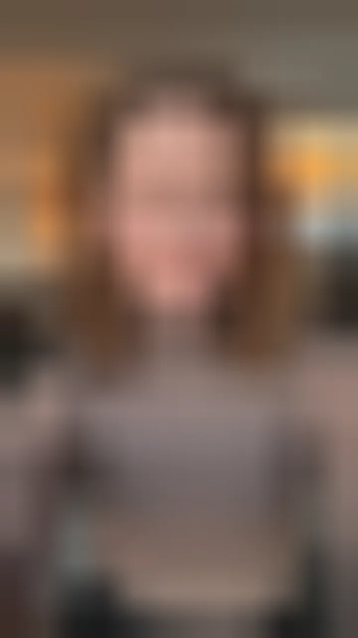 Emma, 23 Jahre — sextreffen in Rodenkirchen