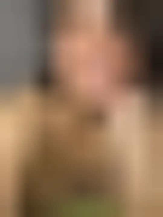 Lina, 22 Jahre — sextreffen in Kempten (Allgäu)