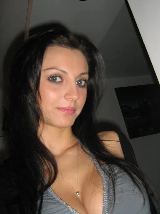 Nina, 20 Jahre — sextreffen in Aachen