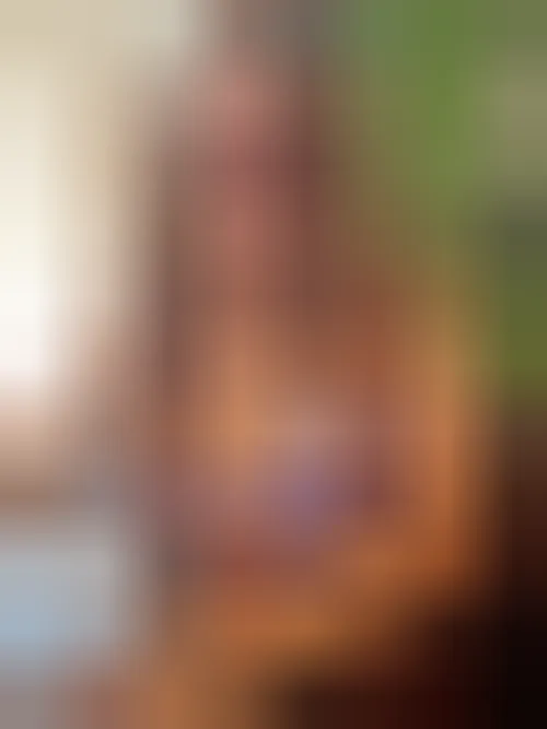 Tia, 19 Jahre — sextreffen in Essen
