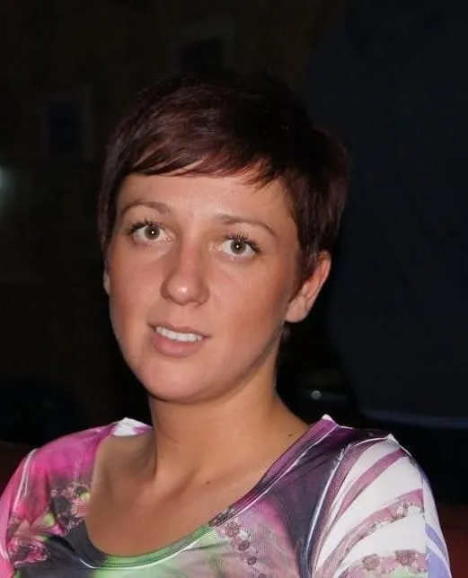 Lina, 26 Jahre — sextreffen in Krefeld